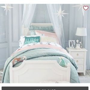 NWT Pottery Barn Kids Frozen Bedding Set: Quilt, Sham, Sheet Set, Bedskirt